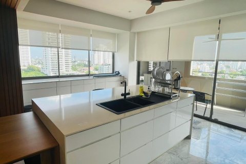 Кондоминиум с 4 спальнями в Ваттхане, Бангкок, Таиланд № 151785 - фото 16