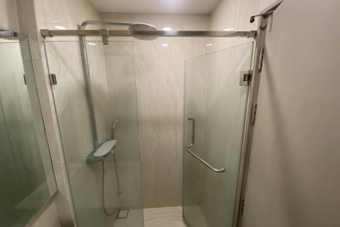 Студия в кондо в Ваттхане, Бангкок, Таиланд № 151783 - фото 7