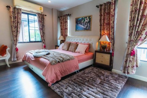 Дом в Сан-Сая, Таиланд с 3 спальнями  № 151781 - фото 6