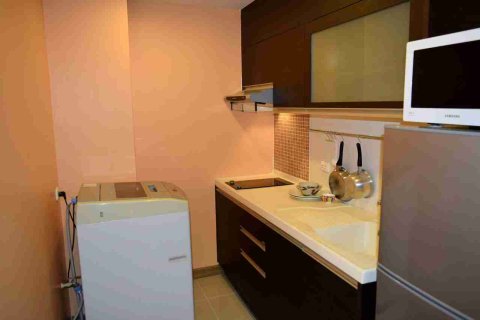 Condo in Bangkok, Thailand, 1 bedroom № 183322 - photo 3