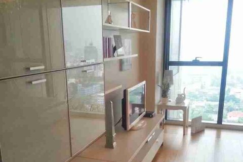 Condo in Thonburi, Bangkok, Thailand, 2 bedrooms № 183325 - photo 10