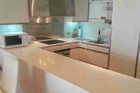 Condo in Thonburi, Bangkok, Thailand, 2 bedrooms № 183325 - photo 9