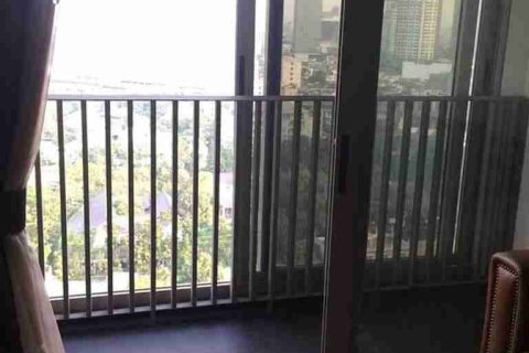 Condo in Bangkok, Thailand, 2 bedrooms № 183326 - photo 6