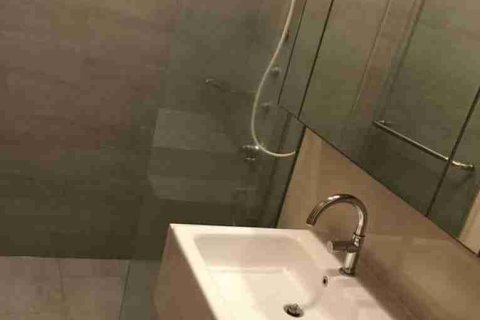 Condo in Bangkok, Thailand, 2 bedrooms № 183326 - photo 7
