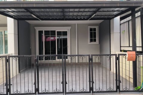 Таунхаус в Чиангмае, Таиланд с 4 спальнями  № 152158 - фото 2