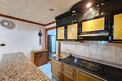 Condo in Samphanthawong, Bangkok, Thailand, 3 bedrooms  № 152160 - photo 25