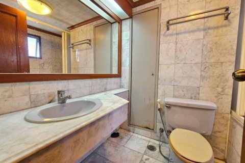 Condo in Samphanthawong, Bangkok, Thailand, 3 bedrooms  № 152160 - photo 14