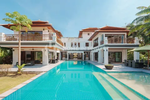 บ้านในภูเก็ต, ประเทศไทย 6 ห้องนอน № 209588