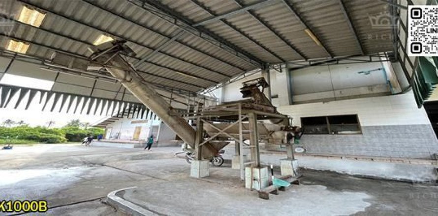 Warehouse in Samut Sakhon, Thailand № 160456