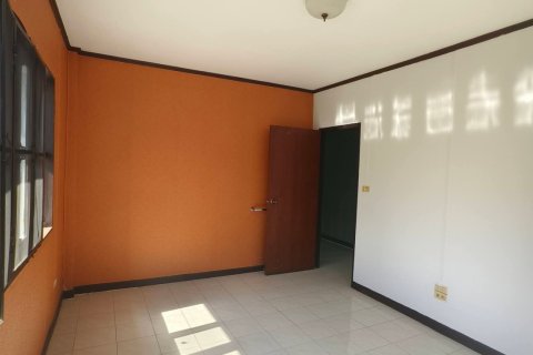 Дом в Сан-Сая, Таиланд с 3 спальнями  № 160458 - фото 15