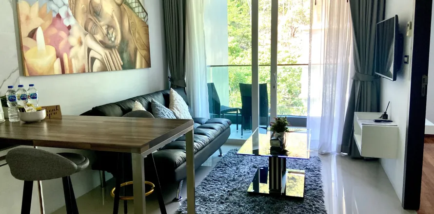 Studio in the Condo in Kathu, Thailand  № 163422