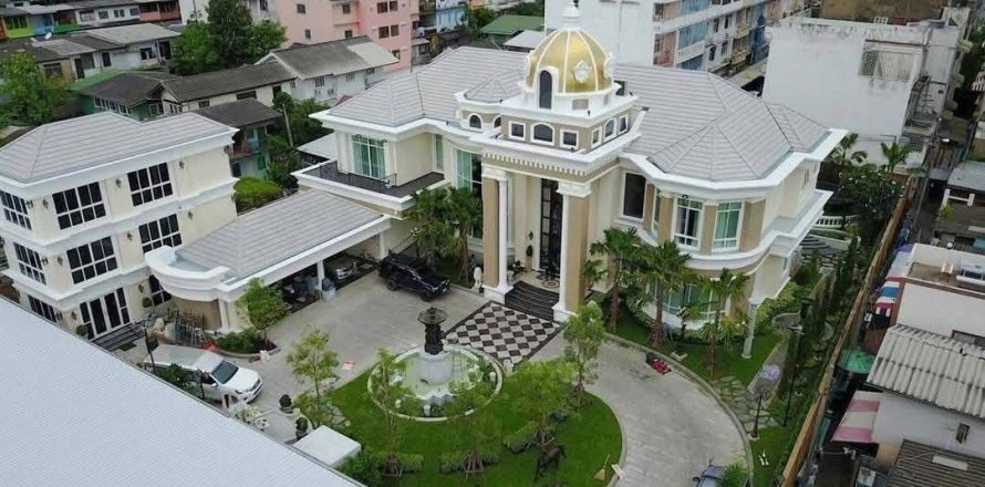 Villa in Din Daeng, Bangkok, Thailand 5 bedrooms № 163421