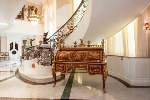 Villa in Din Daeng, Bangkok, Thailand 5 bedrooms № 163421 - photo 5