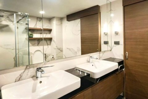 Studio dans le Condo à Yan Nawa, Bangkok, Thaïlande № 163424 - photo 13