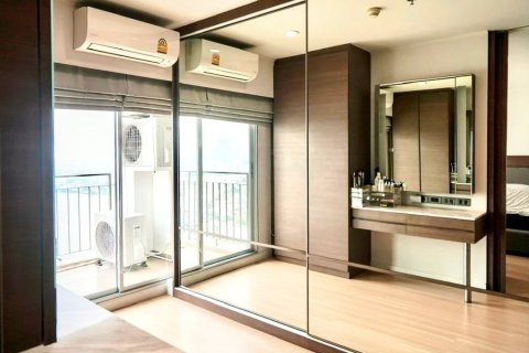 Studio dans le Condo à Yan Nawa, Bangkok, Thaïlande № 163424 - photo 11