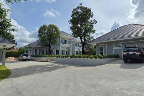 Вилла в Паттайе, Таиланд с 6 спальнями  № 161100 - фото 3