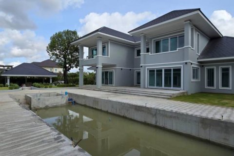 Вилла в Паттайе, Таиланд с 6 спальнями  № 161100 - фото 8