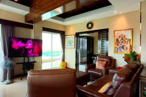 Condo in Bang Lamung, Thailand, 3 bedrooms  № 161103 - photo 4