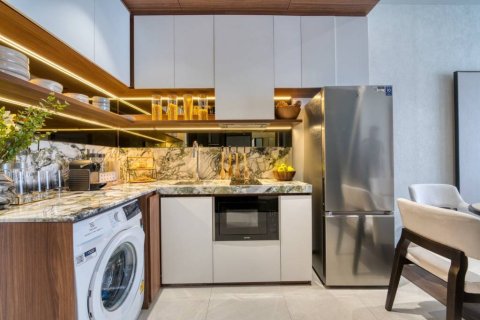 Condo in Bangkok, Thailand, 1 bedroom  № 161102 - photo 4