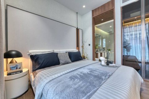 Condo in Bangkok, Thailand, 1 bedroom  № 161102 - photo 5