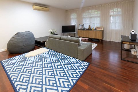 Villa in Kathu, Thailand 2 bedrooms № 161105 - photo 2