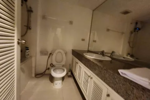 Кондоминиум с 3 спальнями в Ваттхане, Бангкок, Таиланд № 140563 - фото 8