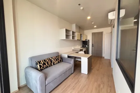 Studio dans le Condo à Sathon, Bangkok, Thaïlande  № 164661 - photo 14