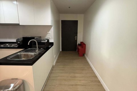 Condo in Huai Khwang, Bangkok, Thailand, 2 bedrooms  № 164662 - photo 8