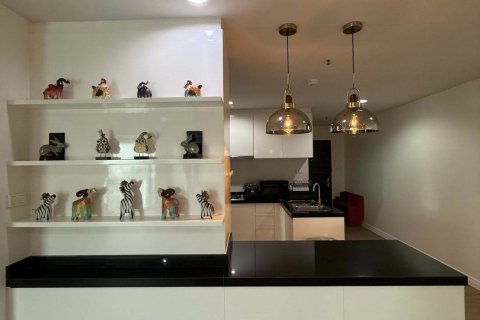 Condo in Huai Khwang, Bangkok, Thailand, 2 bedrooms  № 164662 - photo 5