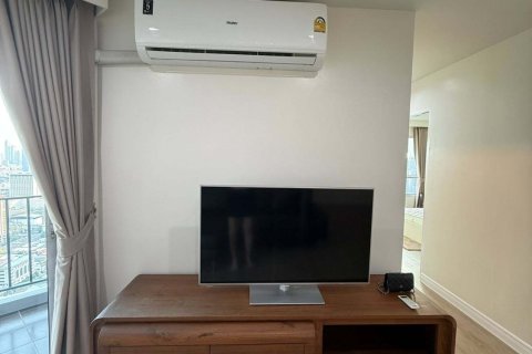 Condo in Huai Khwang, Bangkok, Thailand, 2 bedrooms  № 164662 - photo 3