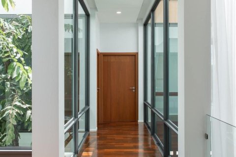 Villa in Chiang Mai, Thailand 3 bedrooms № 155351 - photo 12