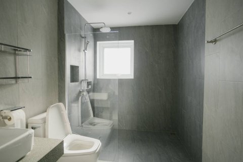 Villa in Chiang Mai, Thailand 5 bedrooms № 155350 - photo 18