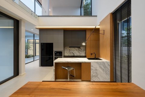 Villa in Chiang Mai, Thailand 3 bedrooms № 155348 - photo 13