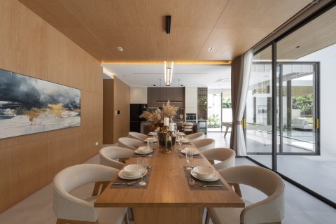 House in Chiang Mai, Thailand 5 bedrooms № 155346 - photo 14