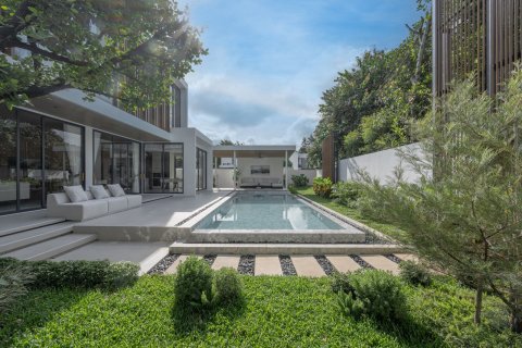 House in Chiang Mai, Thailand 5 bedrooms № 155346 - photo 5