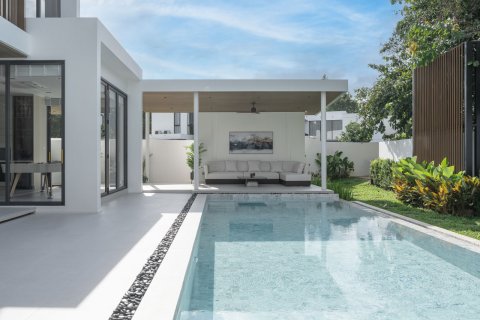 House in Chiang Mai, Thailand 5 bedrooms № 155346 - photo 2