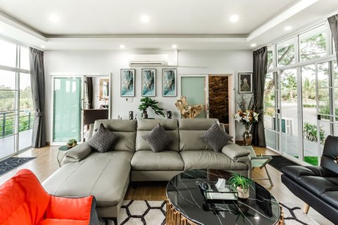 House in Chiang Mai, Thailand 3 bedrooms № 155345 - photo 10