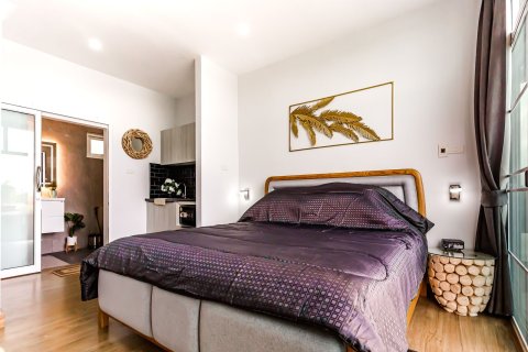 House in Chiang Mai, Thailand 3 bedrooms № 155345 - photo 17