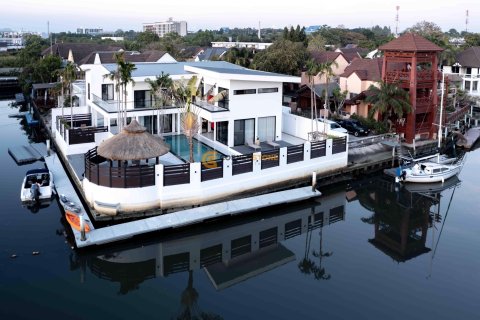 Studio sur Jomtien Beach, Pattaya, Thaïlande № 158792