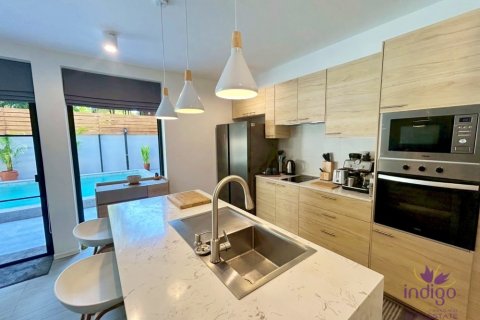 House in Hang Dong, Thailand 4 bedrooms № 158793 - photo 6