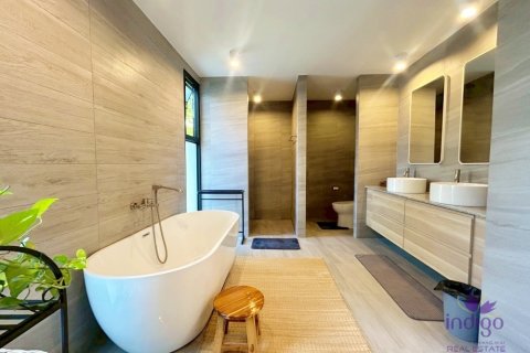 House in Hang Dong, Thailand 4 bedrooms № 158793 - photo 25