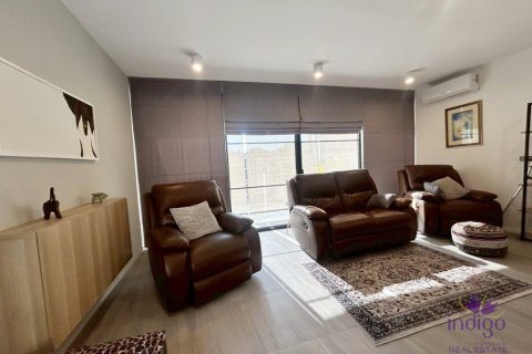 House in Hang Dong, Thailand 4 bedrooms № 158793 - photo 14