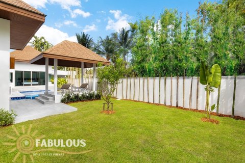 Villa in Rawai, Thailand 4 bedrooms № 179379 - photo 18
