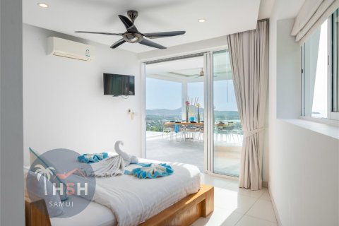 Villa on Chaweng Beach, Ko Samui, Thailand 5 bedrooms № 179989 - photo 18