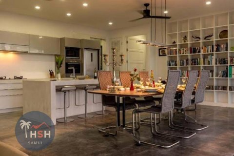 Villa in Ko Samui, Thailand 4 bedrooms № 179987 - photo 5