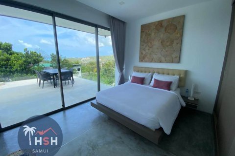 Villa in Ko Samui, Thailand 4 bedrooms № 179987 - photo 13