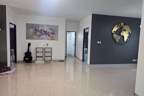 Вилла в Паттайе, Таиланд с 3 спальнями  № 164368 - фото 2