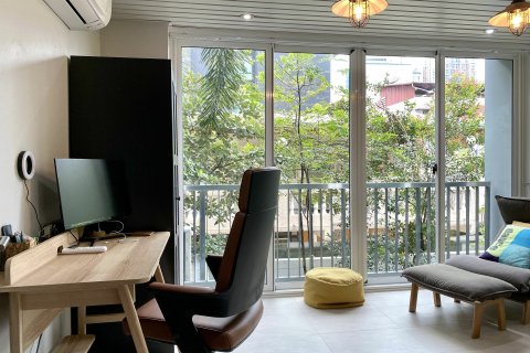 Condo in Watthana, Bangkok, Thailand, 3 bedrooms  № 150338 - photo 8