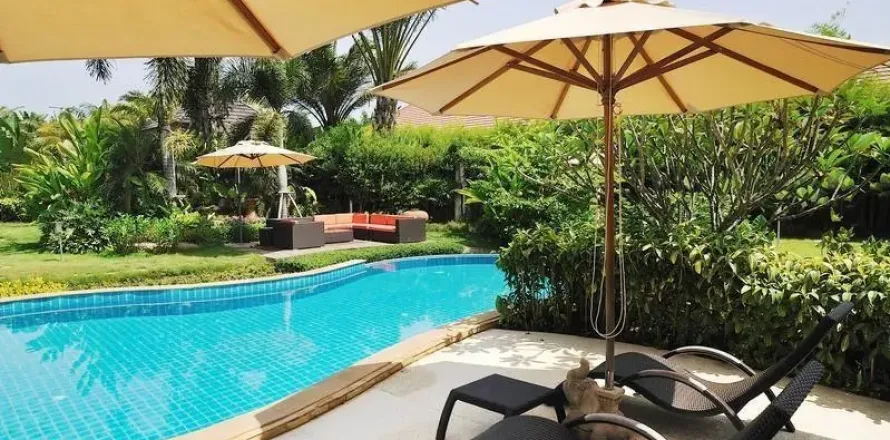 Villa in Krabi, Thailand 4 bedrooms № 150335