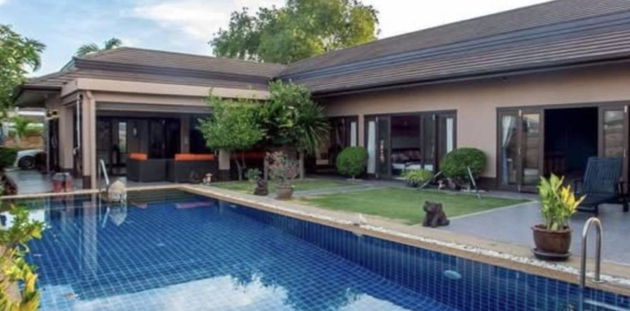 Вилла в Хуа Хине, Таиланд с 3 спальнями № 146933